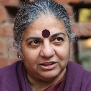 Vandana Shiva and female farmers stand up to Monsanto